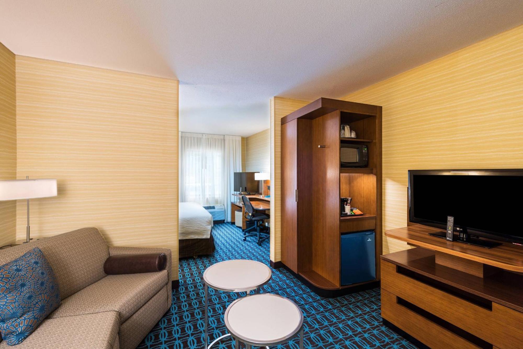 Fairfield By Marriott Inn & Suites Uncasville Mohegan Sun Area Экстерьер фото