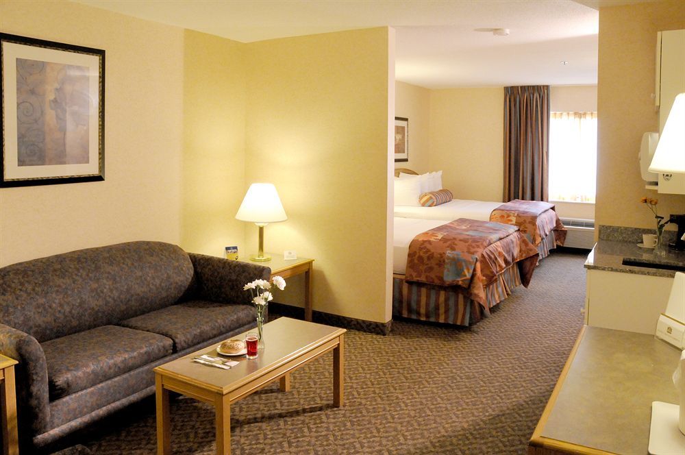 Fairfield By Marriott Inn & Suites Uncasville Mohegan Sun Area Экстерьер фото