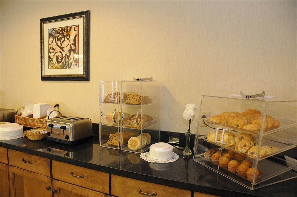 Fairfield By Marriott Inn & Suites Uncasville Mohegan Sun Area Экстерьер фото